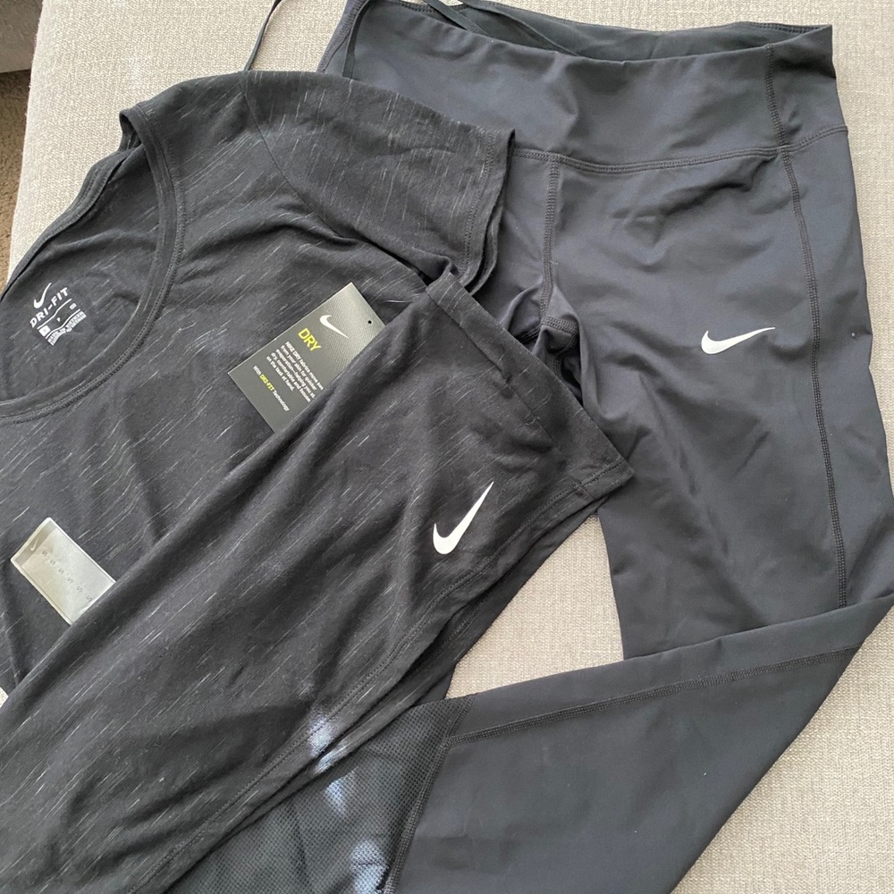 NWT women’s Nike dry shirt and leggings size small